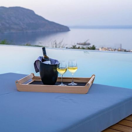 Istia Luxury Villas Karpathos Town  Exterior photo